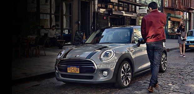 Trouvez votre MINI. Vehicle finder and first mile navigation